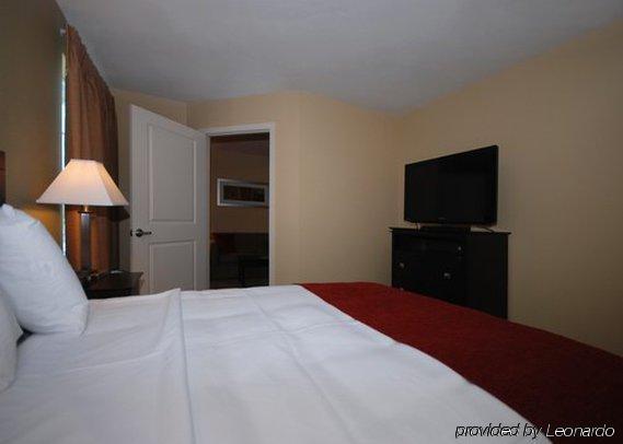 Mainstay Near Camp Lejeune Hotel 3*