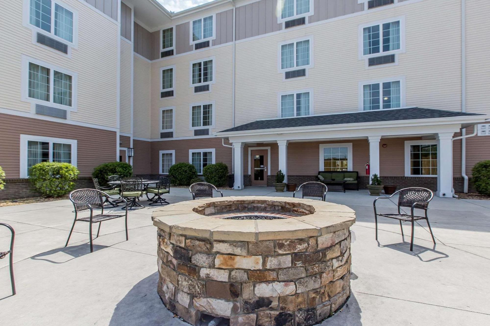 Mainstay Near Camp Lejeune 3* Jacksonville