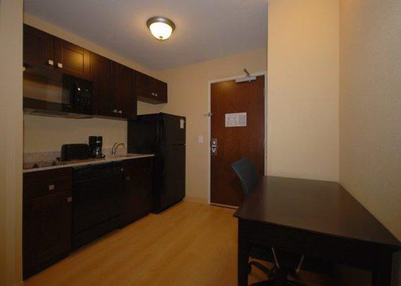 Hotel Mainstay Near Camp Lejeune 3*
